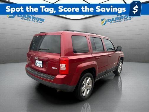 Deep Cherry Red Crystal Pearlcoat 2017 Jeep Patriot Latitude