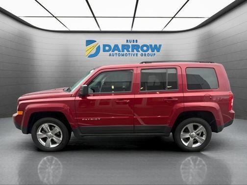Deep Cherry Red Crystal Pearlcoat 2017 Jeep Patriot Latitude