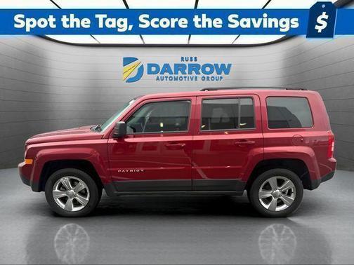 Deep Cherry Red Crystal Pearlcoat 2017 Jeep Patriot Latitude