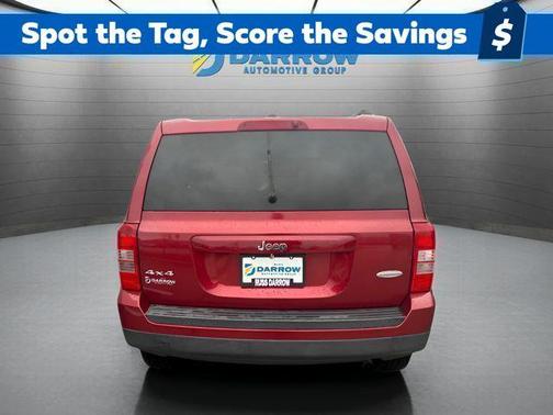 Deep Cherry Red Crystal Pearlcoat 2017 Jeep Patriot Latitude