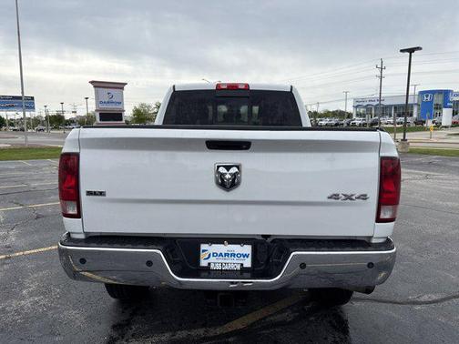 2017 RAM 3500 SLT Crew Cab 4x4 6'4' Box