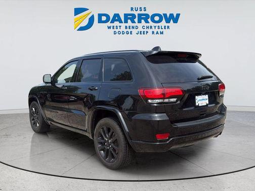 Diamond Black Crystal Pearlcoat 2020 Jeep Grand Cherokee Altitude