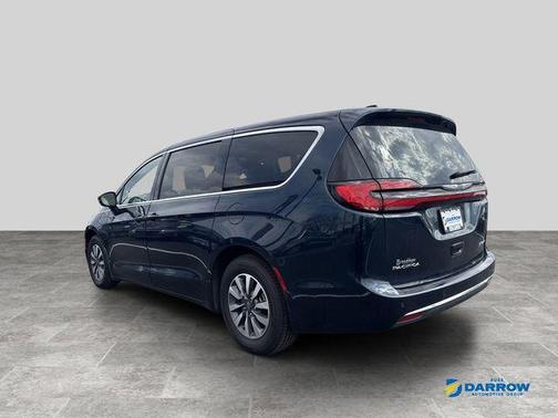 Fathom Blue Pearlcoat 2023 Chrysler Pacifica Hybrid Touring L