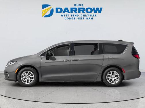 Bright White Clearcoat 2025 Chrysler Pacifica L