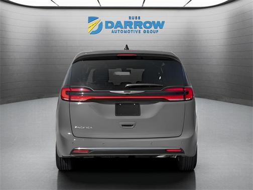 2025 Chrysler Pacifica L