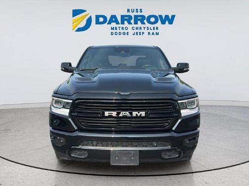 Diamond Black Crystal Pearlcoat 2023 RAM 1500 Laramie