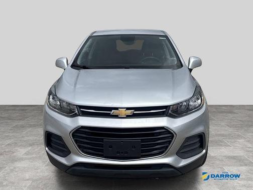 Silver Ice Metallic 2020 Chevrolet Trax LS