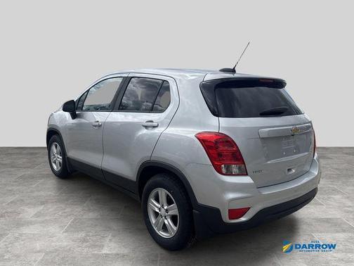 Silver Ice Metallic 2020 Chevrolet Trax LS
