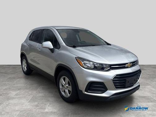 Silver Ice Metallic 2020 Chevrolet Trax LS
