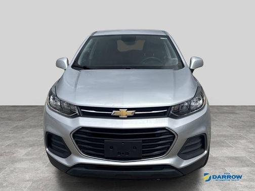 Silver Ice Metallic 2020 Chevrolet Trax LS