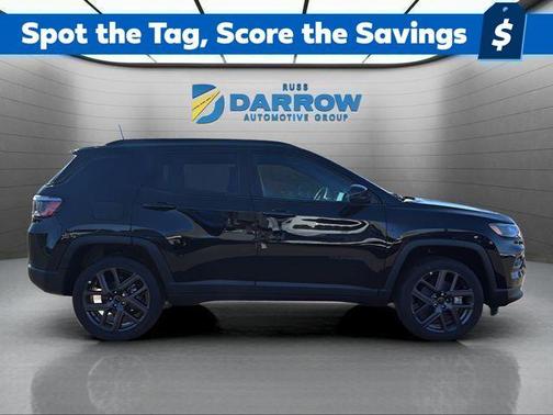 Diamond Black Crystal Pearlcoat 2026 Jeep Compass Limited