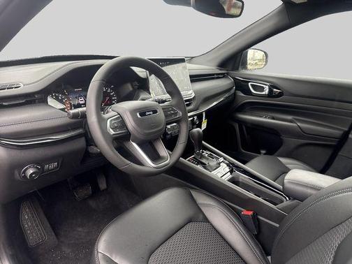 Fathom Blue Pearl Coat 2026 Jeep Compass Latitude