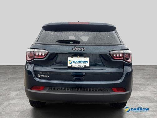 Fathom Blue Pearl Coat 2026 Jeep Compass Latitude