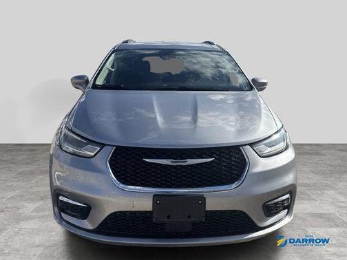 Billet Silver Metallic Clearcoat 2021 Chrysler Pacifica Touring L
