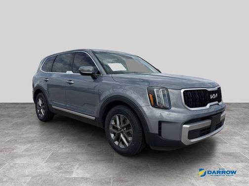 Everlasting Silver 2023 Kia Telluride LX