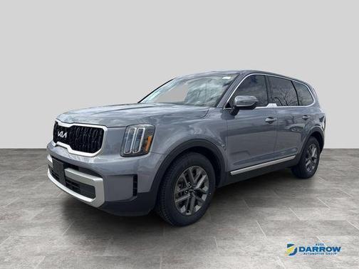 Everlasting Silver 2023 Kia Telluride LX