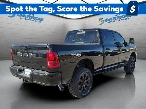 Diamond Black Crystal Pearlcoat 2026 RAM 2500 Laramie