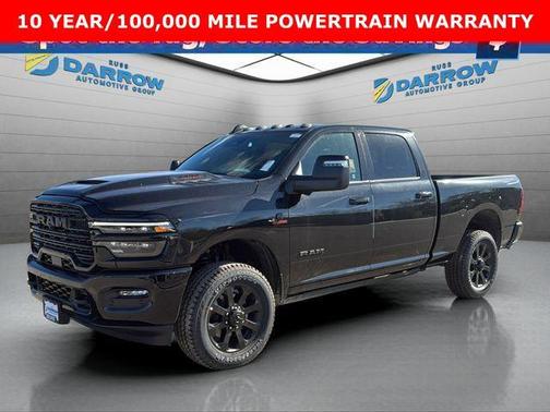 Diamond Black Crystal Pearlcoat 2026 RAM 2500 Laramie