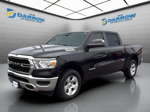 Diamond Black Crystal Pearlcoat 2023 RAM 1500 Big Horn/Lone Star