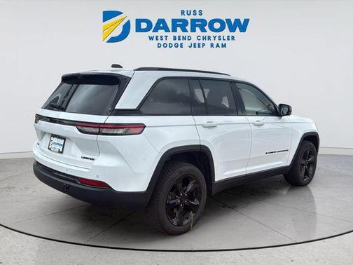 Bright White Clearcoat 2023 Jeep Grand Cherokee Limited