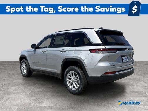 Silver Zynith 2026 Jeep Grand Cherokee Altitude