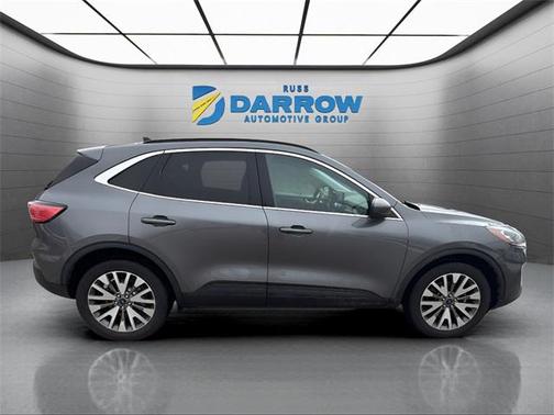 2022 Ford Escape Titanium