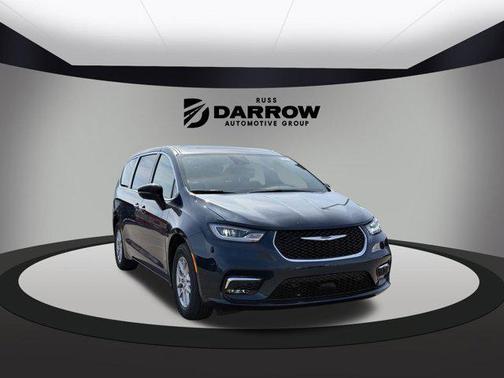 2025 Chrysler Pacifica L