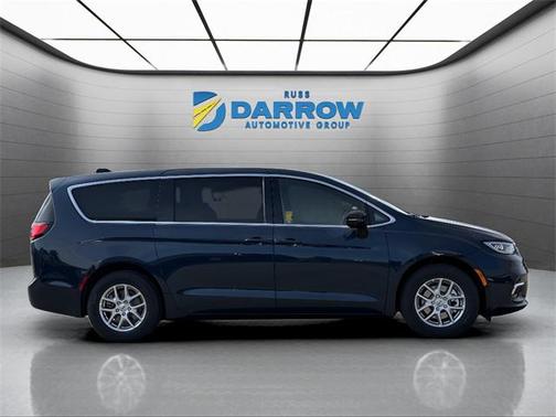 2025 Chrysler Pacifica L