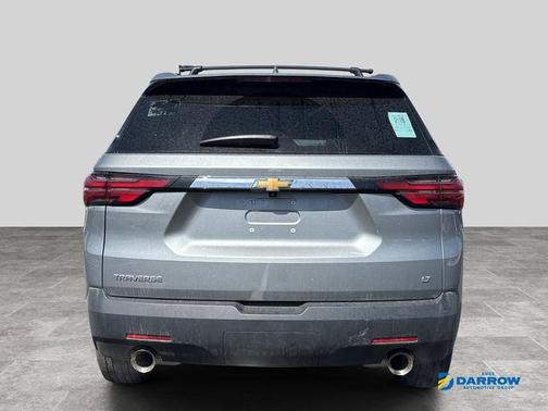 Sterling Gray Metallic 2023 Chevrolet Traverse LT Cloth