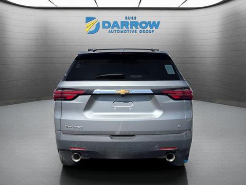 Sterling Gray Metallic 2023 Chevrolet Traverse LT Cloth