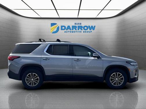 Sterling Gray Metallic 2023 Chevrolet Traverse LT Cloth
