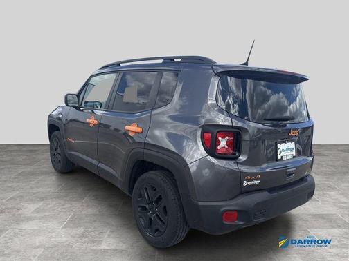 Granite Crystal Metallic Clearcoat 2020 Jeep Renegade Upland