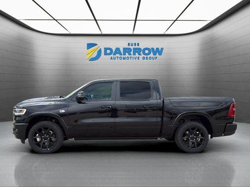 Diamond Black Crystal Pearlcoat 2026 RAM 1500 Limited