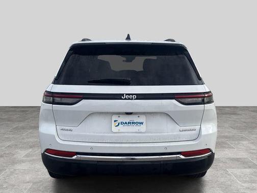 Bright White Clearcoat 2025 Jeep Grand Cherokee Laredo