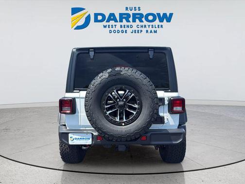 Bright White Clearcoat 2026 Jeep Wrangler Willys