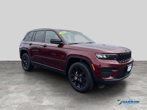 Velvet Red Pearlcoat 2025 Jeep Grand Cherokee Altitude