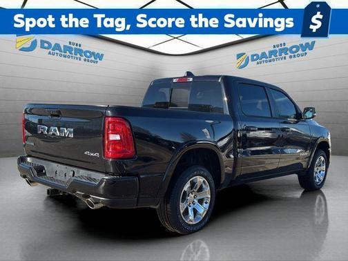 Diamond Black Crystal Pearlcoat 2026 RAM 1500 Big Horn/Lone Star