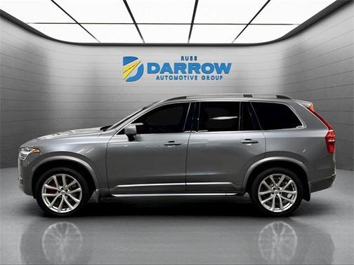 2018 Volvo XC90 T6 Momentum