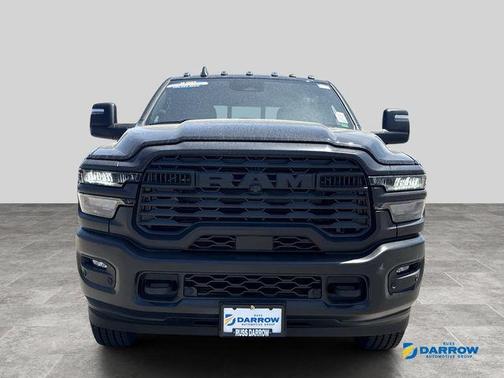 Diamond Black Crystal Pearlcoat 2026 RAM 3500 Tradesman Crew Cab 4x4 6'4' Box