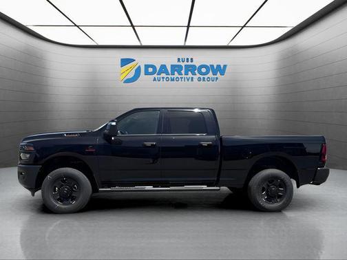 Diamond Black Crystal Pearlcoat 2026 RAM 3500 Tradesman Crew Cab 4x4 6'4' Box