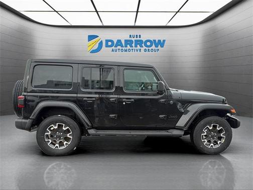2026 Jeep Wrangler 4-Door Sahara 4x4