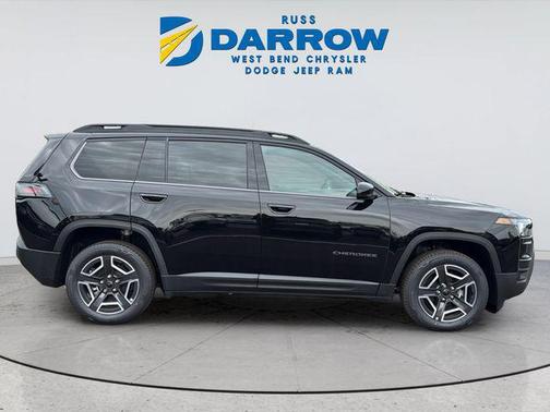 Diamond Black Crystal Pearlcoat 2026 Jeep Cherokee Limited