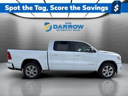 Bright White Clearcoat 2026 RAM 1500 Big Horn/Lone Star