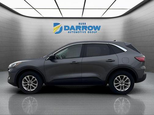 Gray Metallic 2022 Ford Escape SE