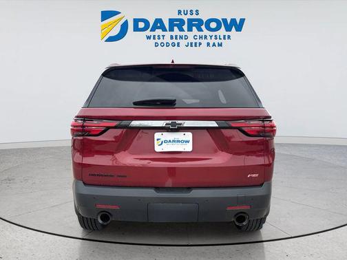 Cherry Red Tintcoat 2022 Chevrolet Traverse RS