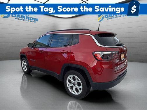 Red Hot Pearlcoat 2025 Jeep Compass Latitude