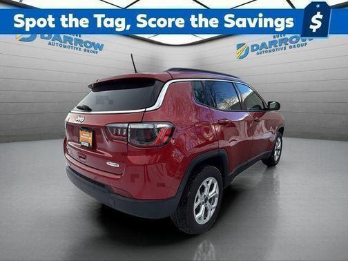 Red Hot Pearlcoat 2025 Jeep Compass Latitude