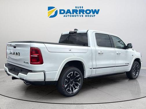 Ivory White Tri-Coat Pearlcoat 2026 RAM 1500 Limited
