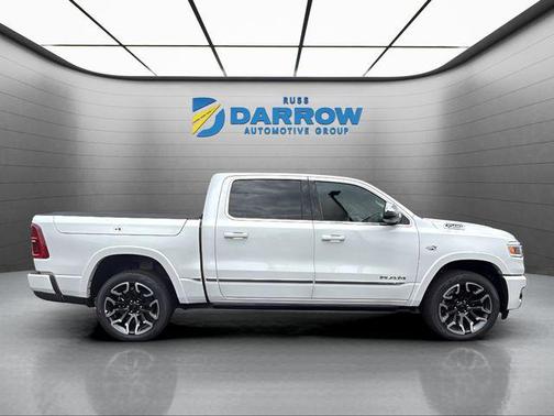 Ivory White Tri-Coat Pearlcoat 2026 RAM 1500 Limited