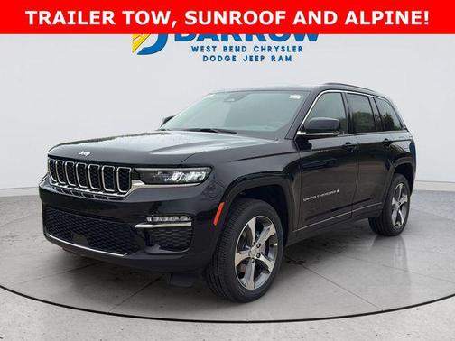 Diamond Black Crystal Pearlcoat 2025 Jeep Grand Cherokee Limited